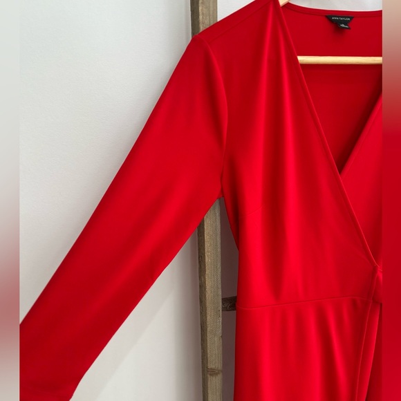 Ann Taylor Vibrant Red 3/4 Sleeve Wrap Dress Women’s Size 0 Valentine’s Day - Picture 3 of 9